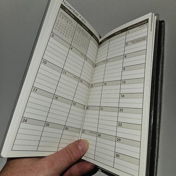 Sept 2013-Dec 2014 Horse Pocket Calendar Lot Prop (dates line up with 2024/2025) - Picture 5 of 10